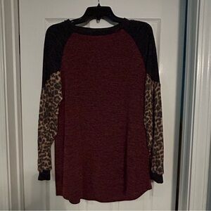 Grateful Hearts Women’s Size 2X Black, Burgandy & Animal Print, Long Sleeve